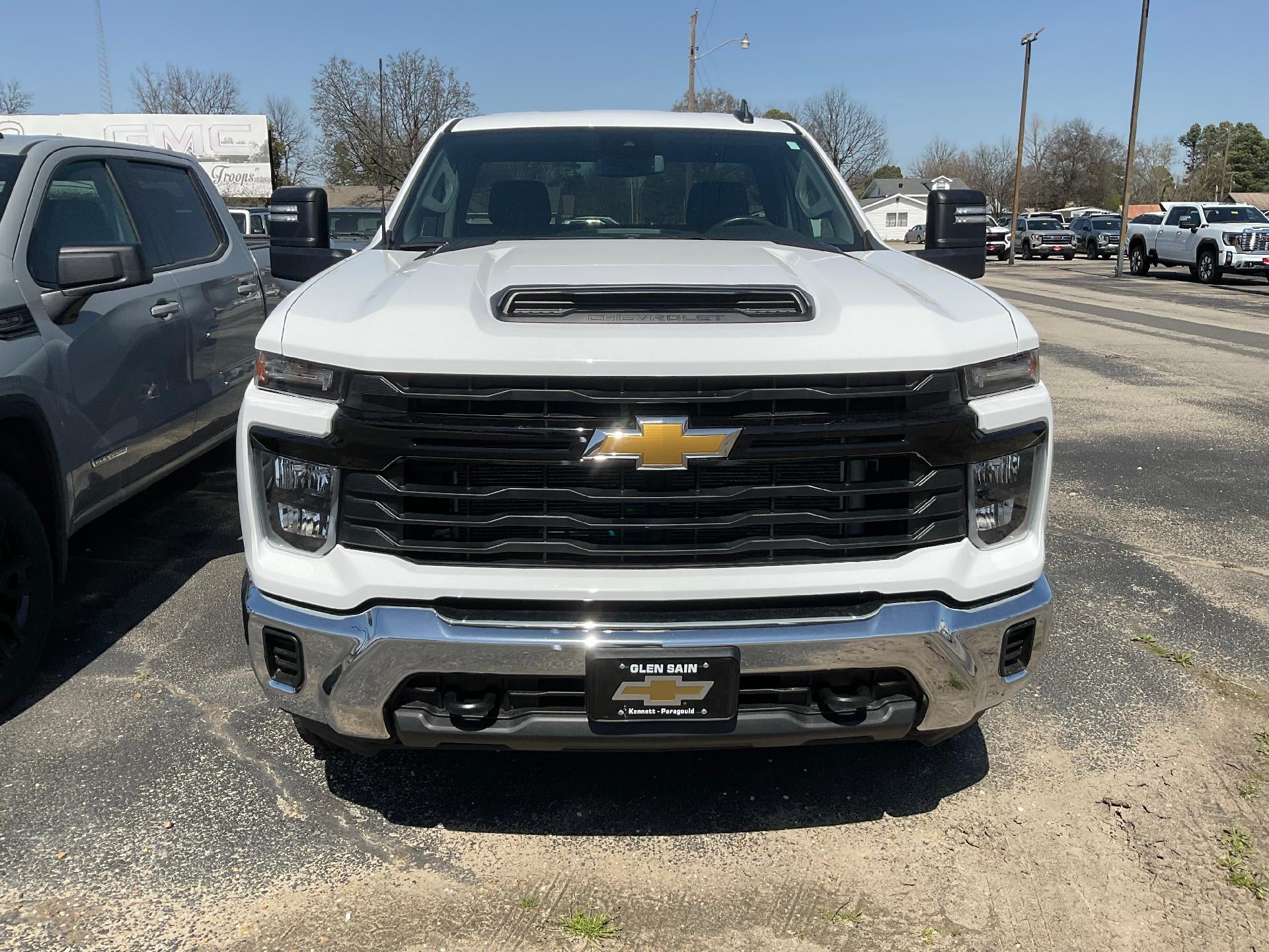 2025 Chevrolet Silverado 2500 HD — side profile view