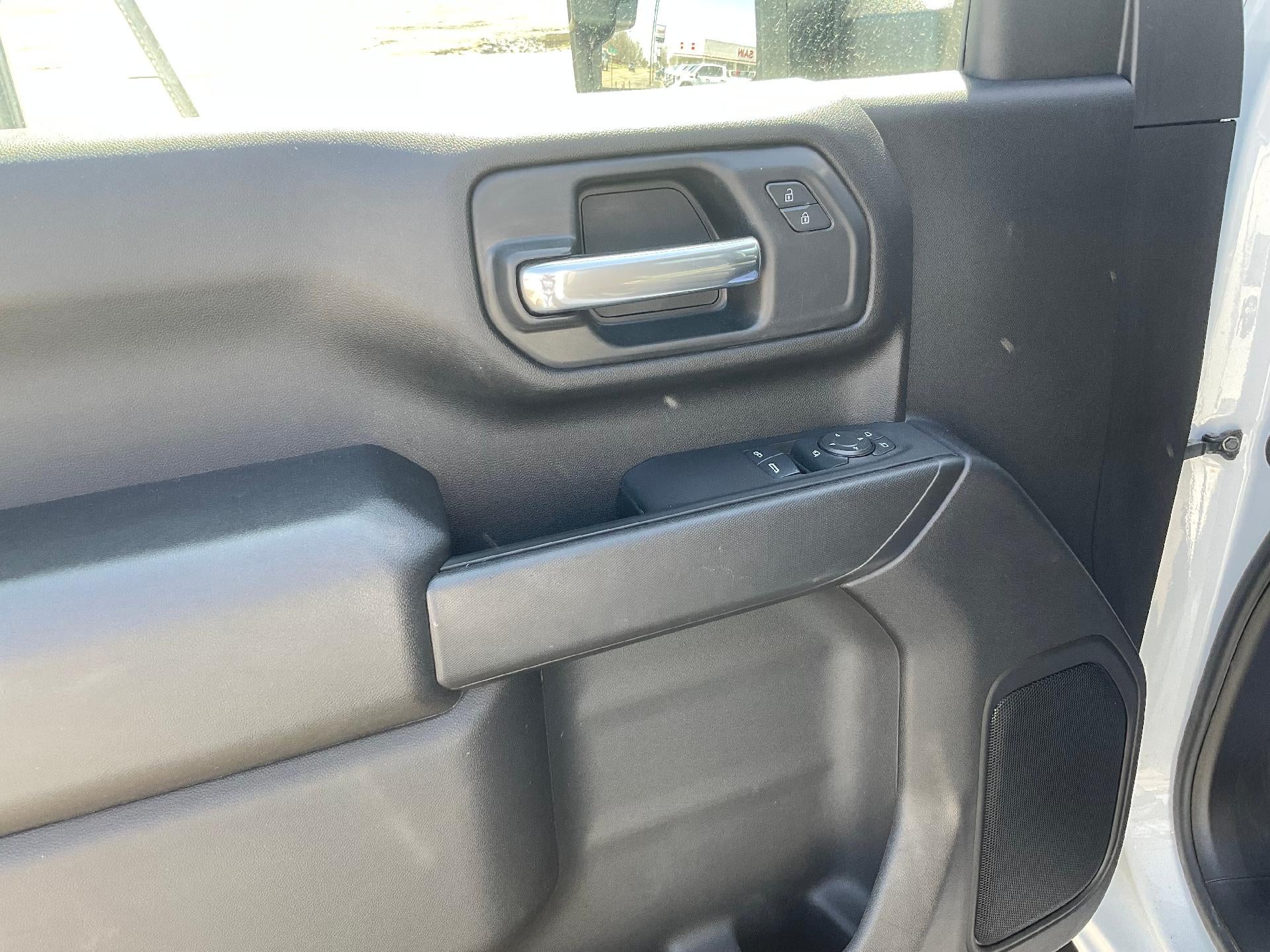 2025 Chevrolet Silverado 2500 HD — detail view