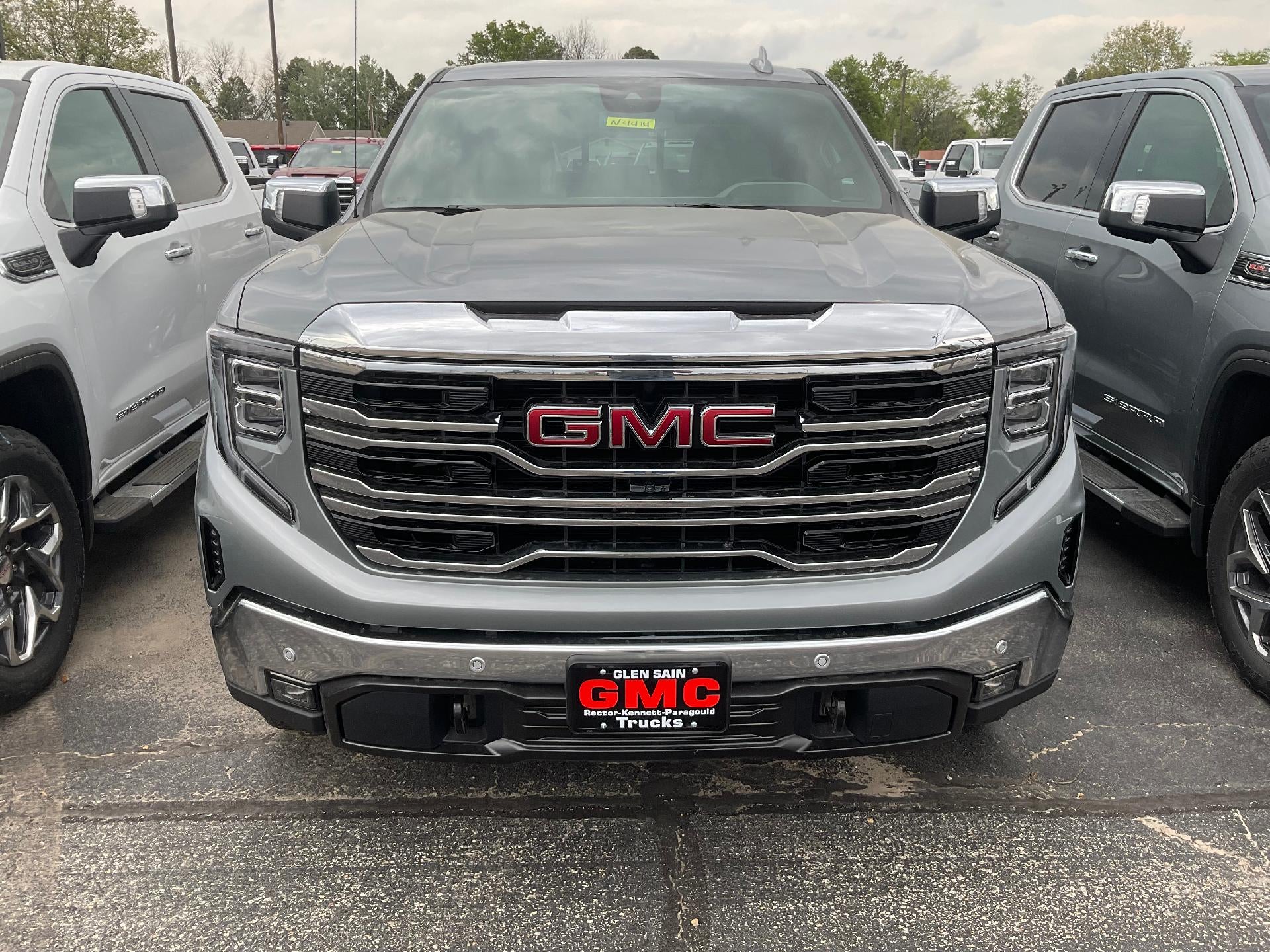 2026 GMC Sierra 1500 — side profile view